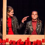 Toneelles, musicalles, dansles, zangles of beeldende kunstles volg je in Sittard-Geleen natuurlijk bij Pitboel Art School! Wij leren je performen.